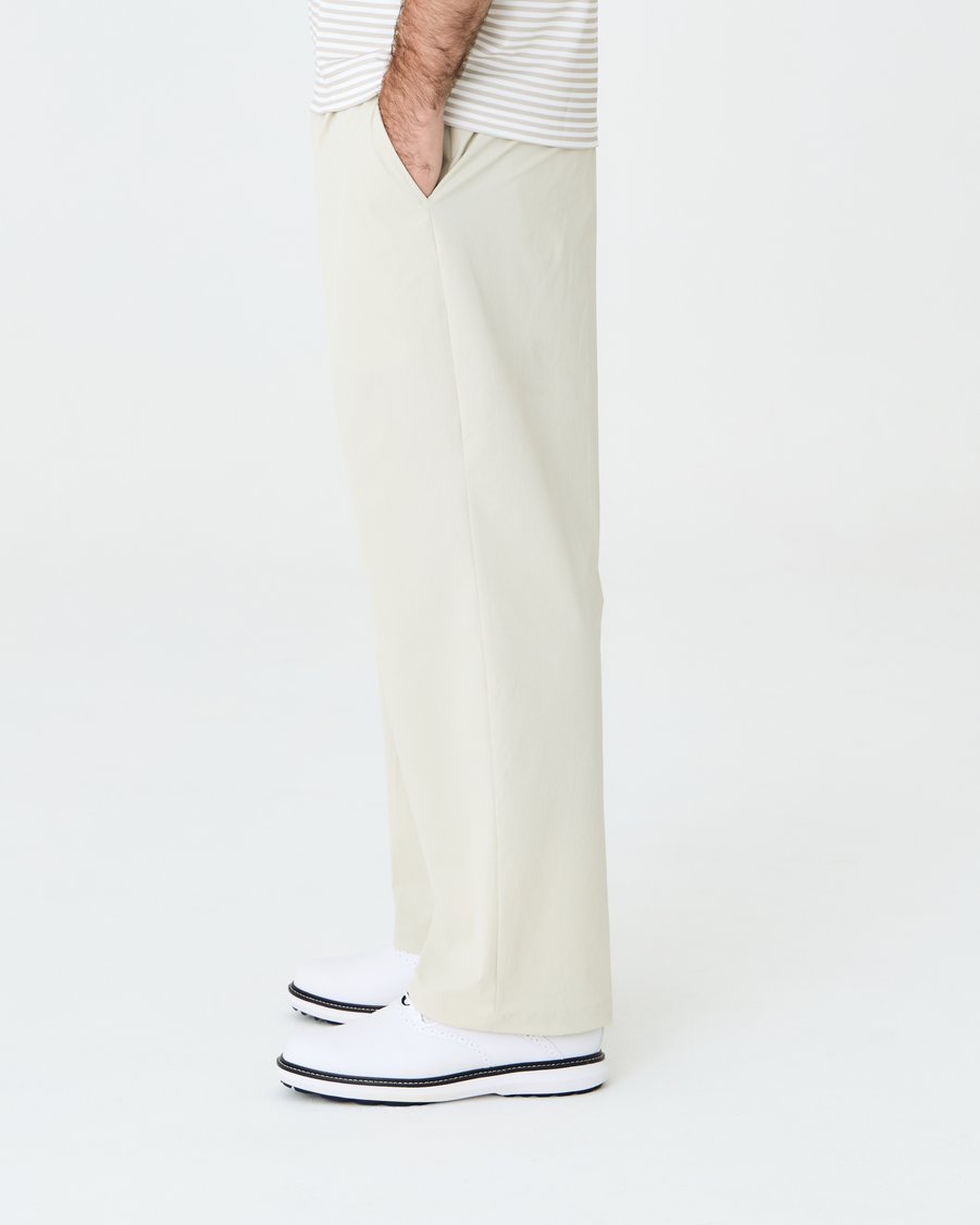 Pleated Lite Pant Beige
