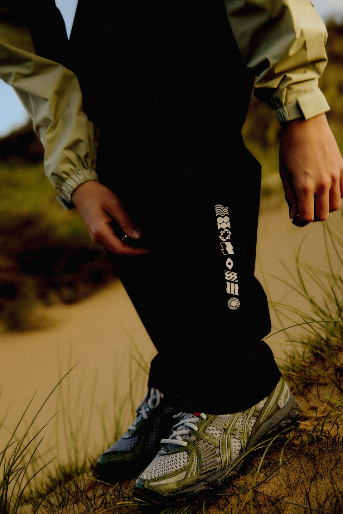 Elements Pleated Wide Leg Tech Trouser